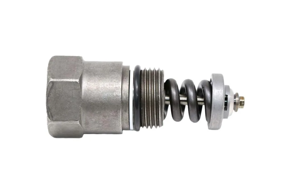 7283468 — Valve
