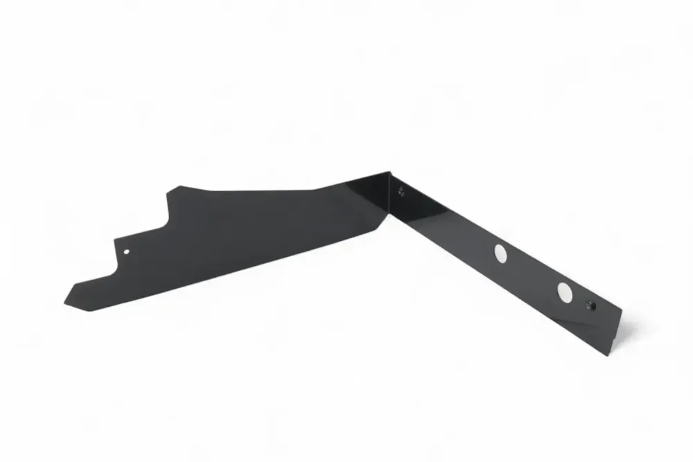 7285111 — PLATE AIR INT ASSY 74HP