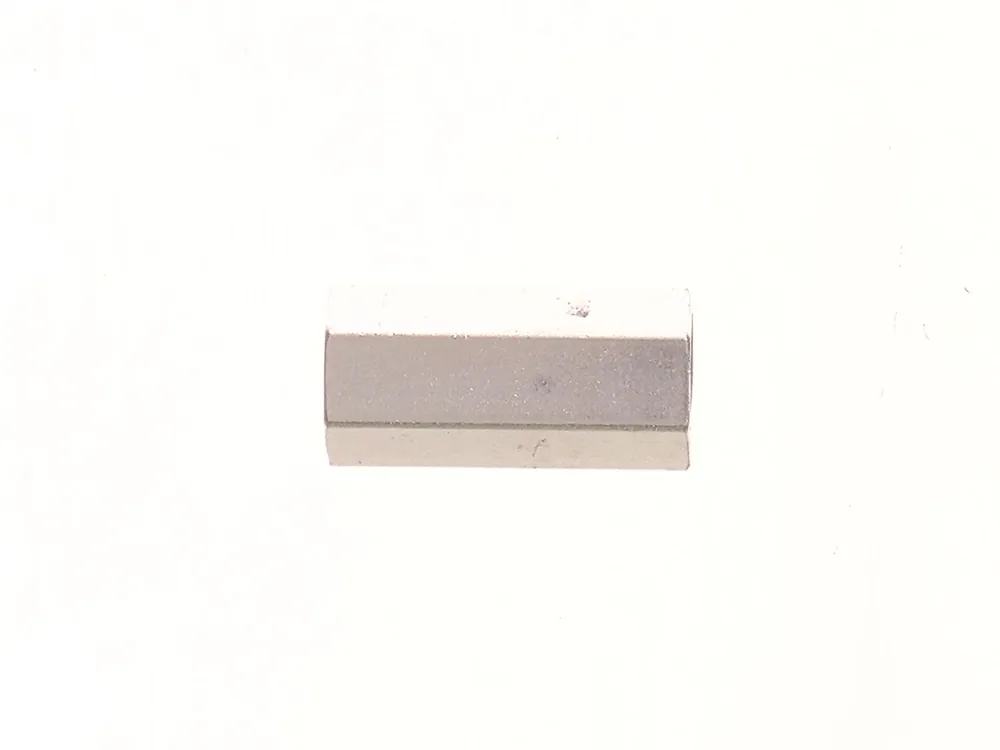 7285755 — Fitting