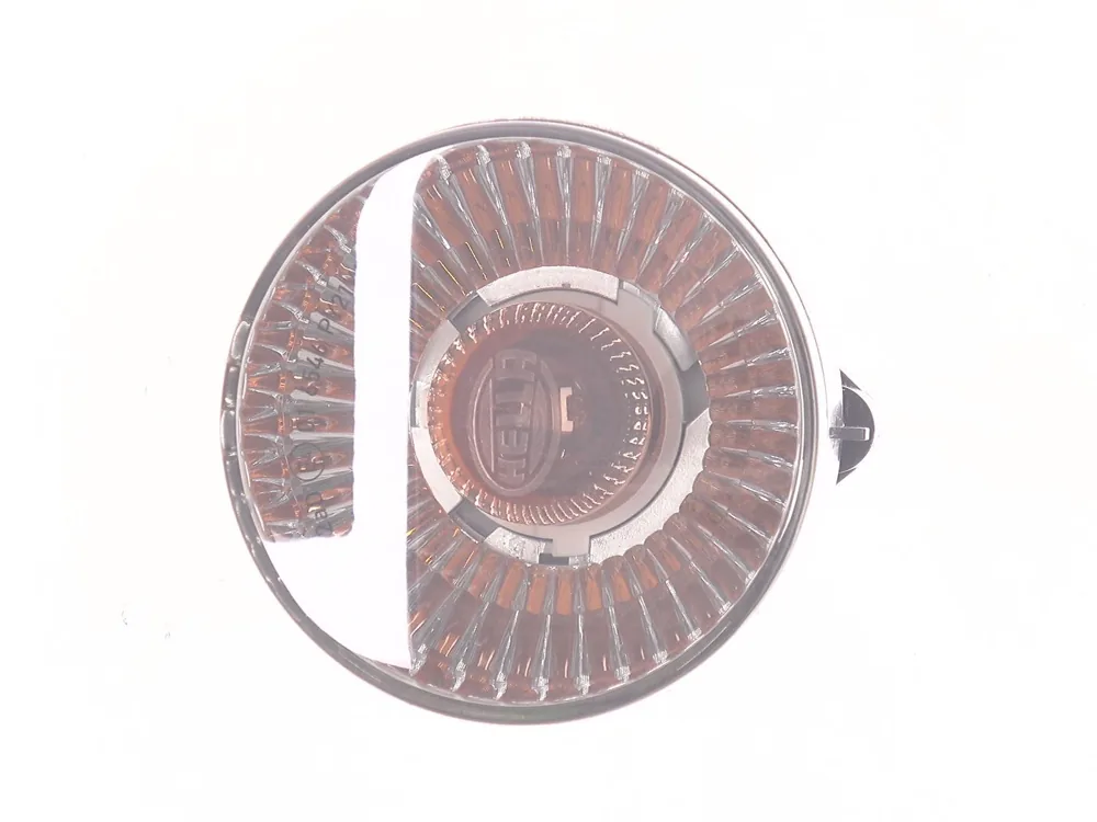 7287988 — Lamp