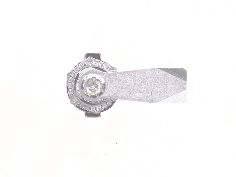 7290312 — Lock