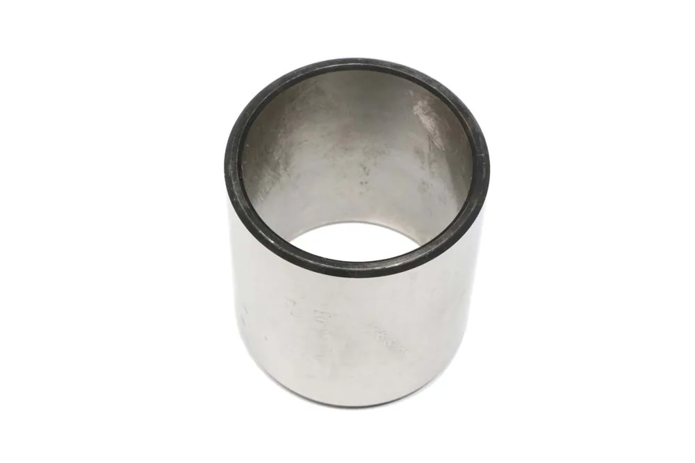 7290730 — Bushing, Metal