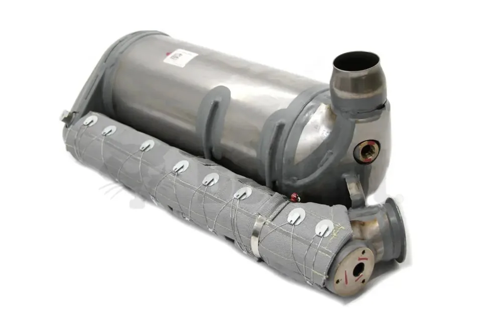 7297423 — Muffler
