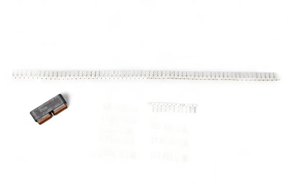 7303722 — KIT, HARNESS