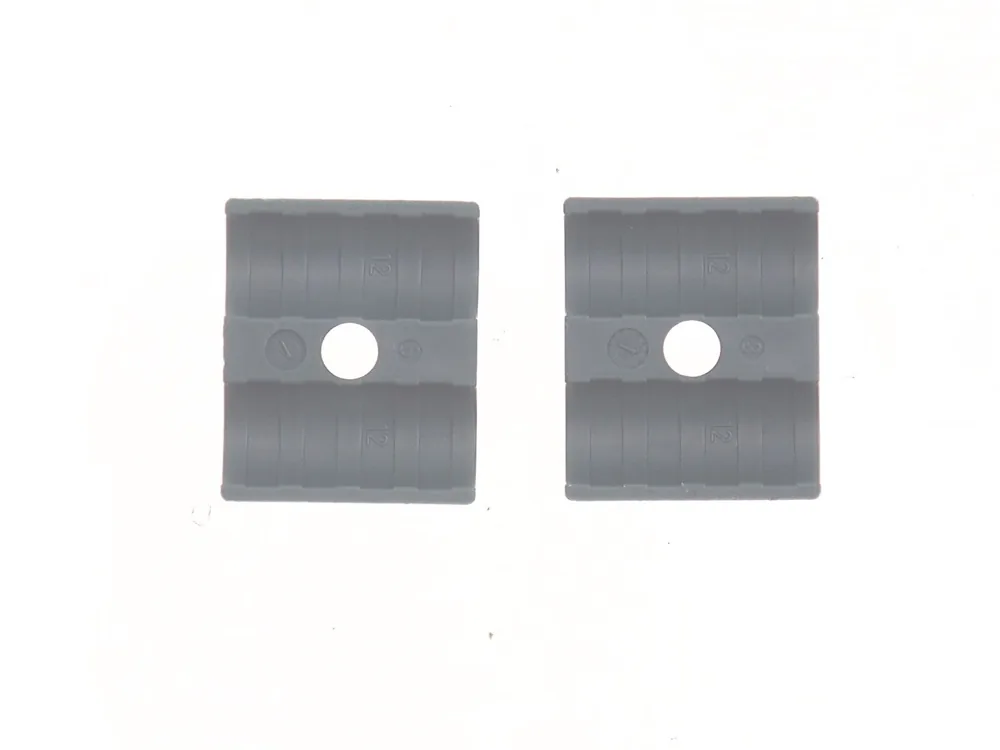 7303892 — Clamp, D10 Twin