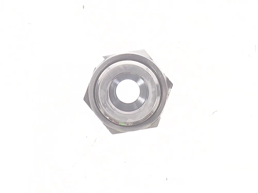 7314031 — Adapter, Hydraulic